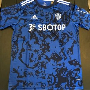 Leeds United 2021 Away Jersey size XL slim fit